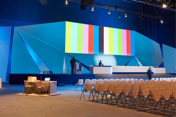 organizacion-eventos-empresariales-conferencia